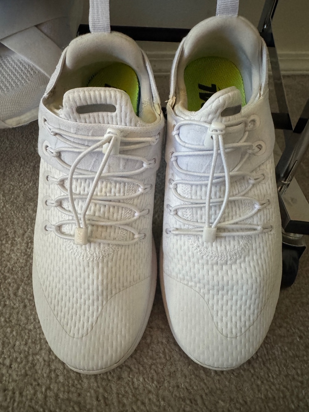 Nike Free Lightweight Athletic Shoes | 8.5